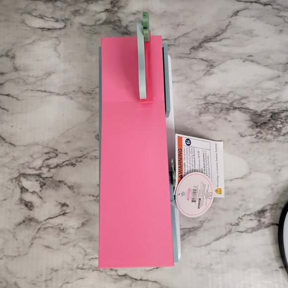 Target Bullseye: Light-Up Motel - Picture 6 of 8